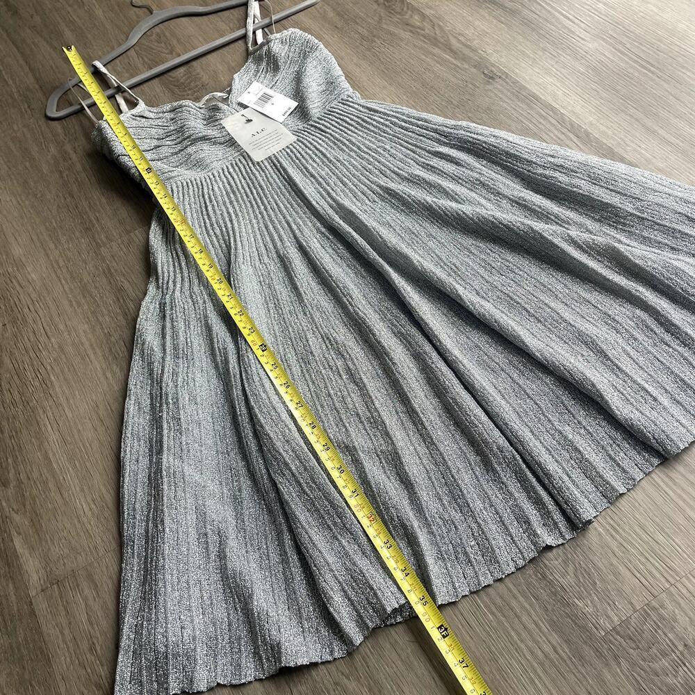 ALC Aria Silver Ribbed Cut Out Dress XS
Msrp $495 - Picture 8 of 8